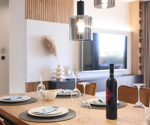 Leonardo Luxury 2 Penthouse With Jacuzzi Apartmán *