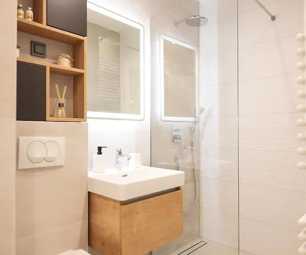 Leonardo Luxury 2 Penthouse With Jacuzzi * Zara