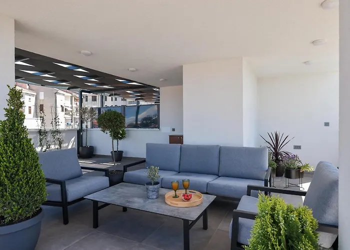 Leonardo Luxury 2 Penthouse With Jacuzzi Apartmán *