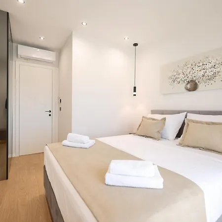 Leonardo Luxury 2 Penthouse With Jacuzzi Ζαντάρ