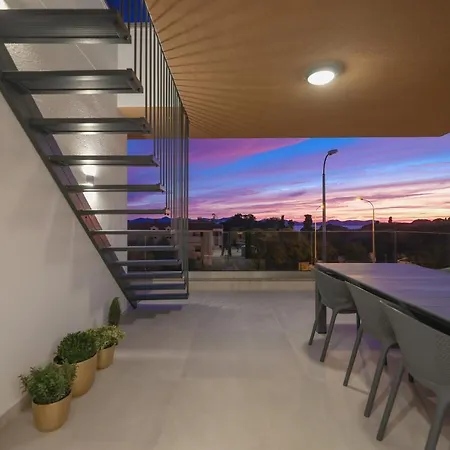 Leonardo Luxury 2 Penthouse With Jacuzzi Apartment Zadar