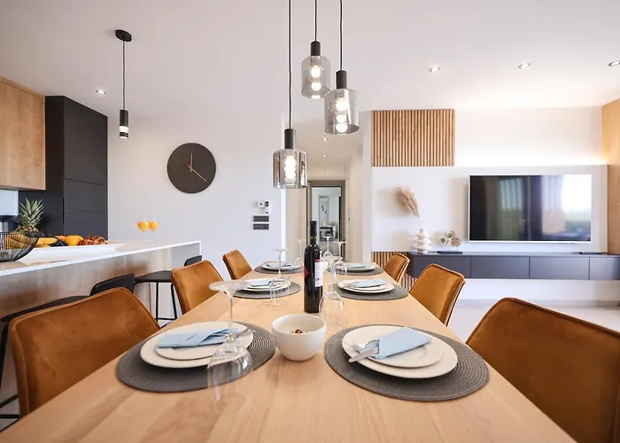 Leonardo Luxury 2 Penthouse With Jacuzzi